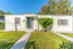 Charming Little Haiti Home Near Cultural Ctr & Design District